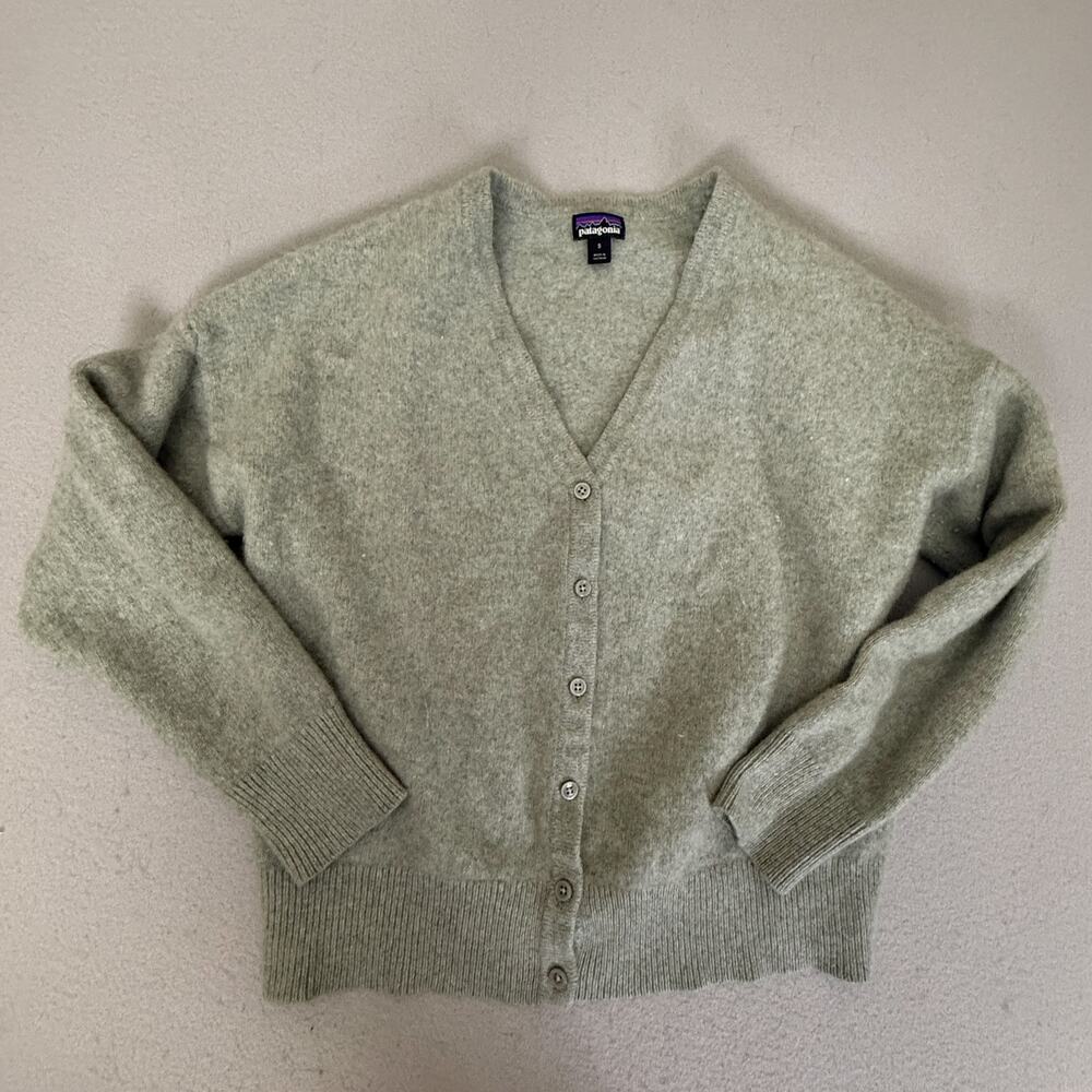 Patagonia Recycled Cashmere Cardigan Sweater Green Button Front Size S